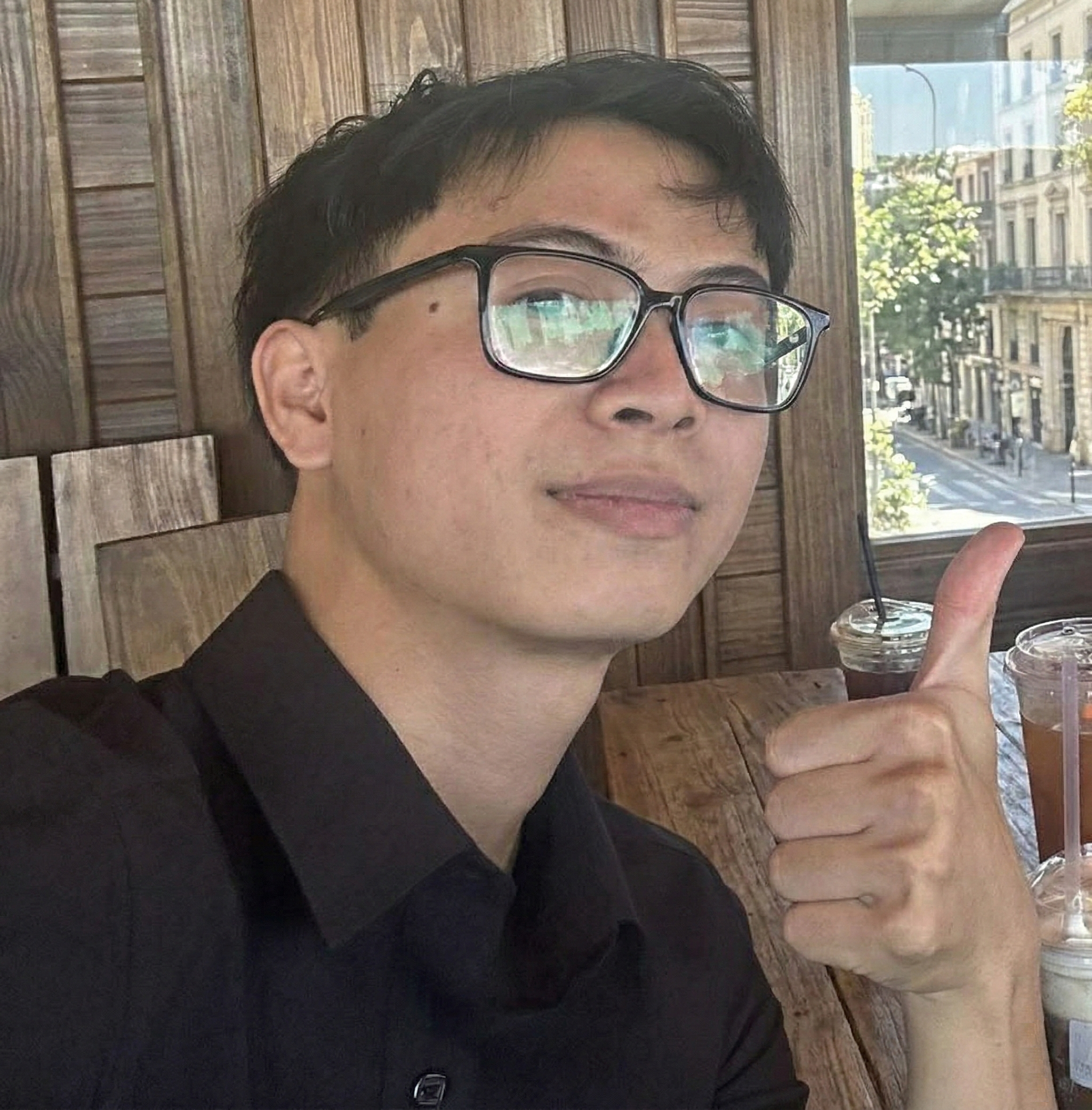 Nguyễn Mạnh Hùng